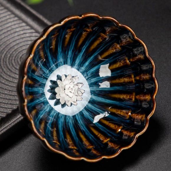 Golden Peacock Glazed Gradient Tea Cup - Picture 6 of 10